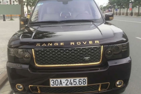 Ngắm siêu xe Range Rover độ vàng của đại gia đất mỏ