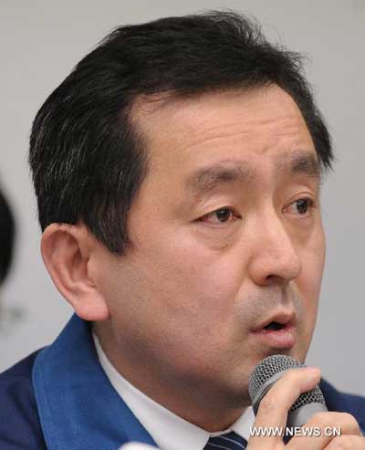 Takashi Kurita, an official from Tokyo Electric Power Co. (TEPCO), speaks during a news conference in Tokyo, capital of Japan, April 21, 2011. - 20110422161014_inter3