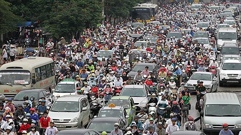 Traffic jams in Hanoi - News VietNamNet