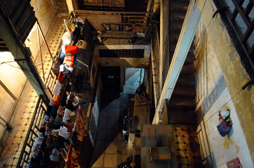 hanoi, old quarter, iron cage, iron roof