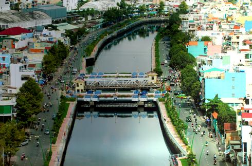 saigon, liberation, 30/4, victory, development, hcm city