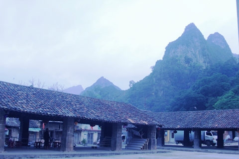 Early morning in the market of the quiet old town of Dong Van.