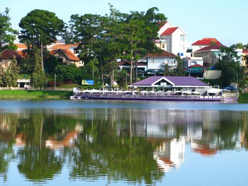 ho xuan huong, xuan huong lake, da lat