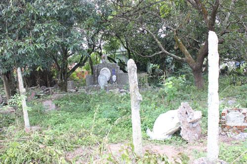 horror garden, tay ninh, face, statue, mummy