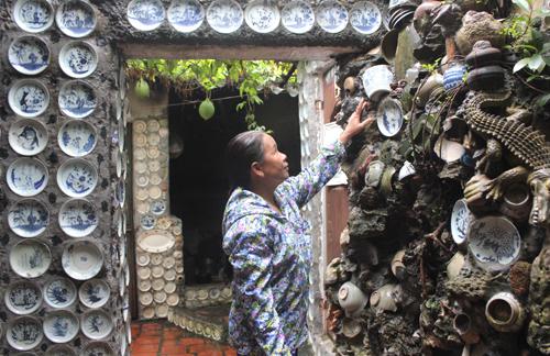 bizarre house, plates, ancient pottery, antique, collectors, vinh phuc