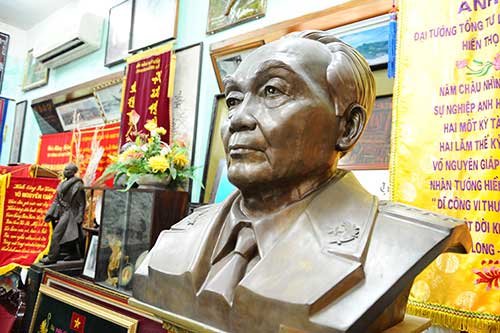 General Vo Nguyen Giap, Ha Noi, 30 Hoang Dieu Street, French architecture