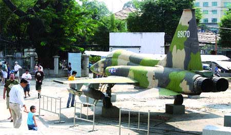 War Remnants Museum, HCM City, foreign visitors, 3D museum