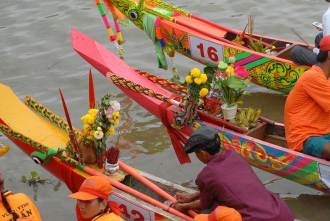 Khmer boat racing, ngo boat, soc trang