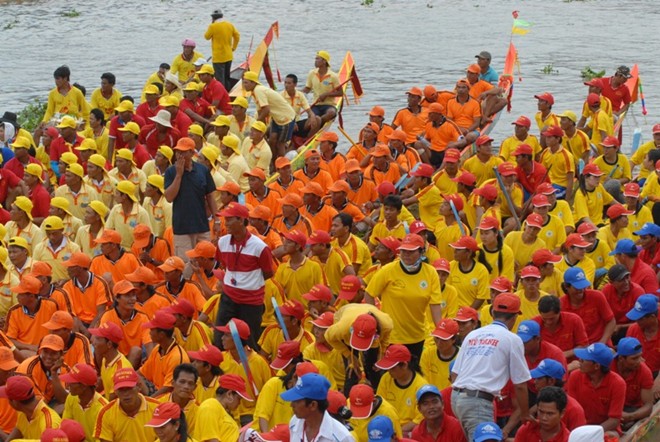 Khmer boat racing, ngo boat, soc trang