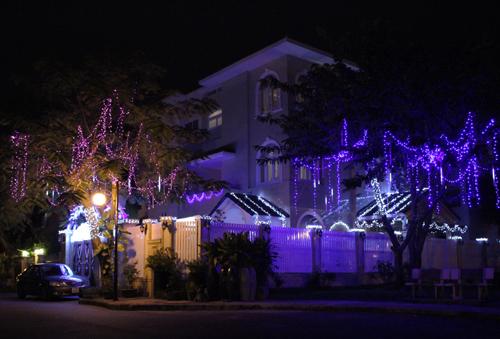 phu my hung, christmas, saigon, the rich, decoration