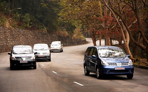 Nissan vietnam car #8