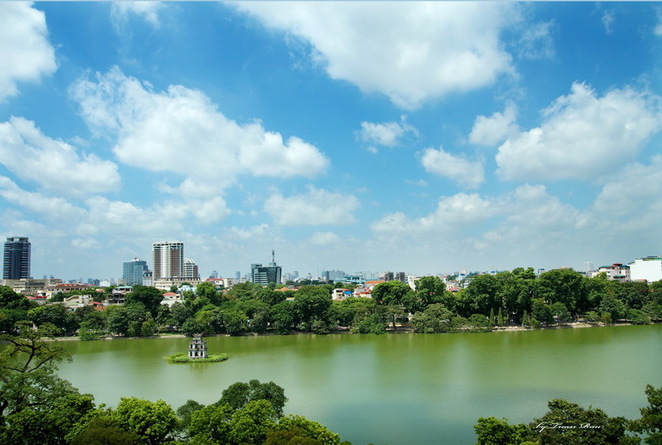 Hoan Kiem Lake Is Beautiful In Four Seasons News Vietnamnet