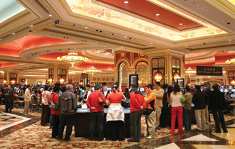 Vietnamese spend billions of dollars on gambling overseas - News VietNamNet