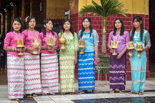 Traditional dress of outlet asian countries