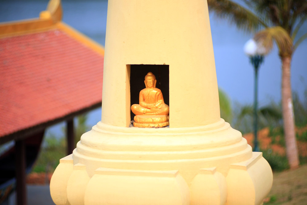 khmer temple, hanoi