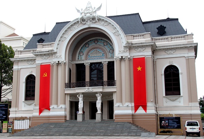 Saigon, HCM City, outstanding architecture, French style, Ben Thanh Market