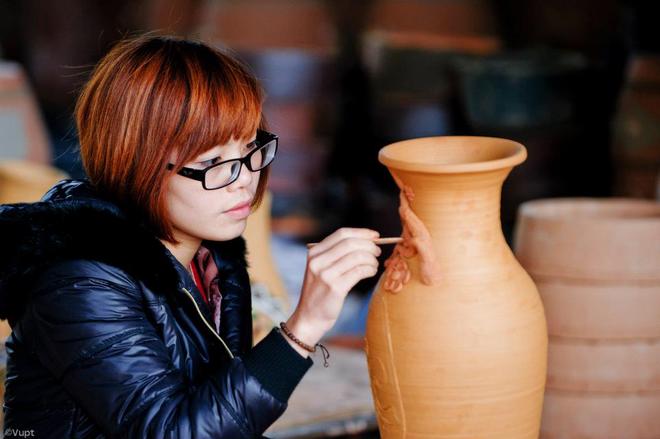 Phu Lang pottery village