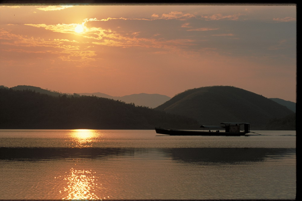 sunsets, Vietnam, photography, foreign photographers