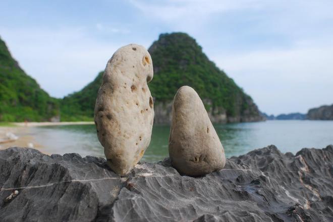 Ha Long Bay, islands