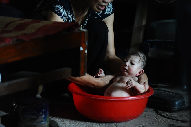 bo de pagoda, selling baby, thich dam lan