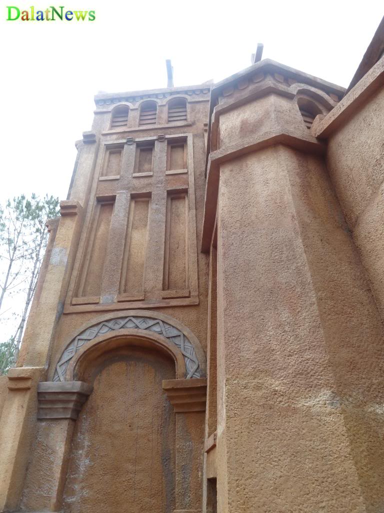 clay sculptures in Da Lat, clay tunnel, trinh ba dung