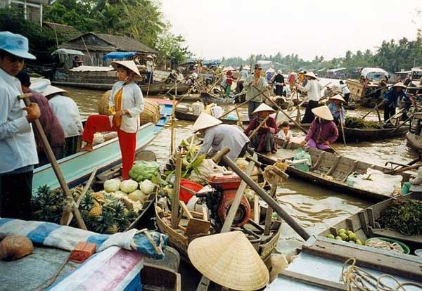 Mekong Delta, seafood, agricultural products, Long Xuyen Floating Market