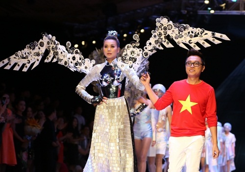 vietnam international fashion week 2014
