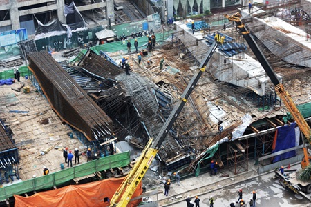 Official demoted following railway scaffolding collapse