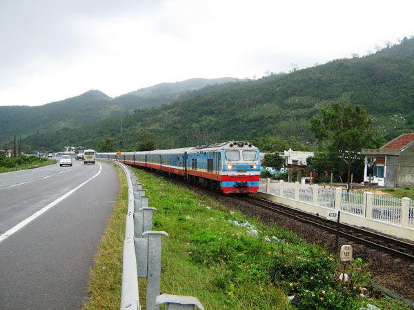 Free wifi on north-south trains