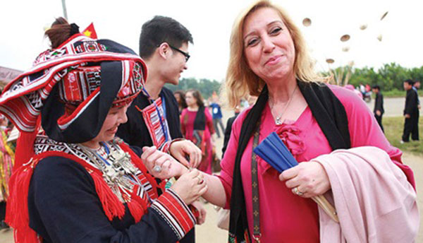 IPU delegates, Ethnic Culture and Tourism in Dong Mo, Vietnamese food