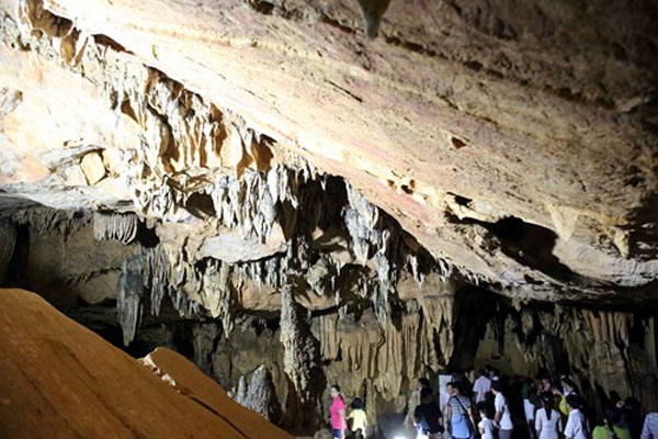 Cao Bang, tourist attractions, Nguom Ngao Cave