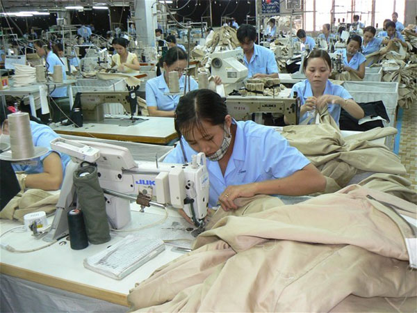 Clothing firms, check, working conditions, labour inspectors