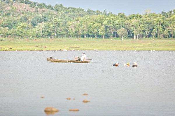 Romantic scenery, Ea Kao Lake, Buon Ma Thuot City