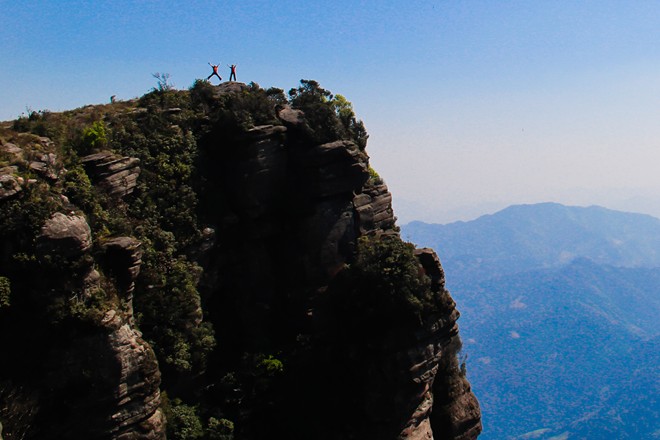 Conquer Pha Luang Mount – the roof of Moc Chau