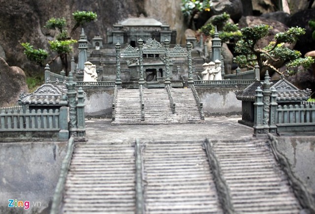 Unique miniature works in Vietnam