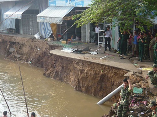 Vietnam, landslide, Mekong River Delta