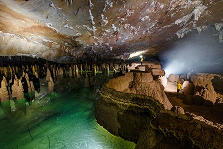 Quang Binh to open two caves to tourists
