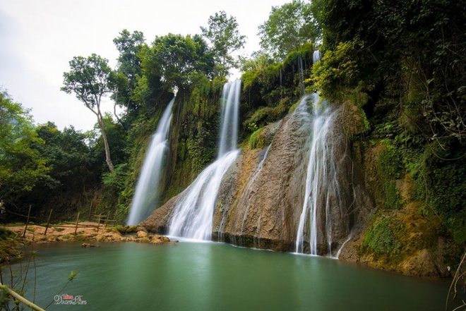 Dai Yem waterfalls in Moc Chau