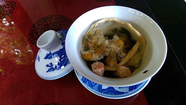 Da Nang, tea lovers, Thien Mu Pagoda