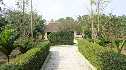 Nha Ruong- Ancient houses in Hoi Ky Village