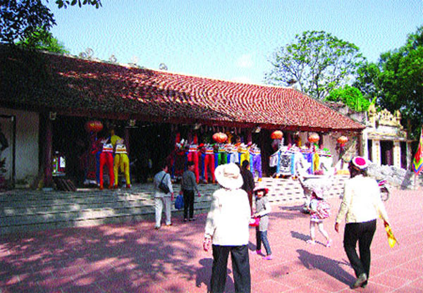 Red River, cruises, Bat Trang pottery village, tourism product