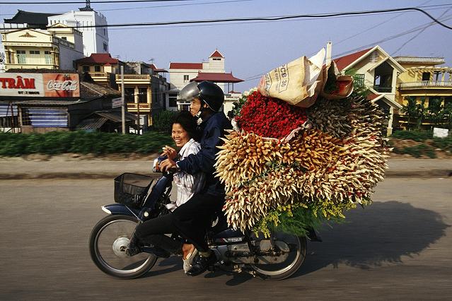 Unique VN vehicles through the lens of foreign photographers