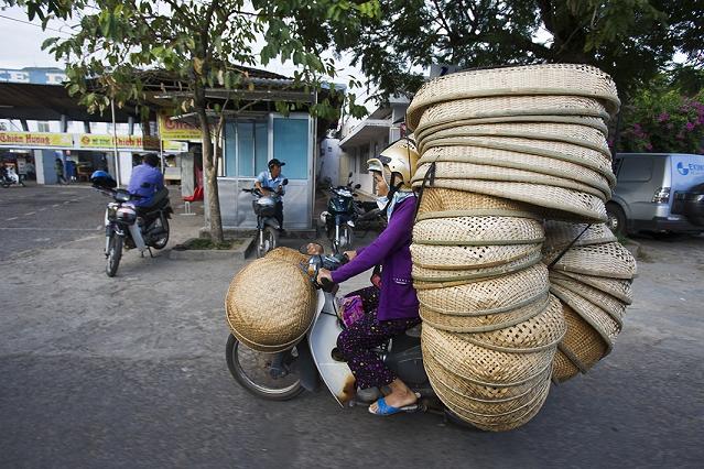 Unique VN vehicles through the lens of foreign photographers