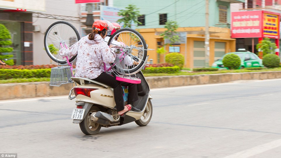 Unique VN vehicles through the lens of foreign photographers