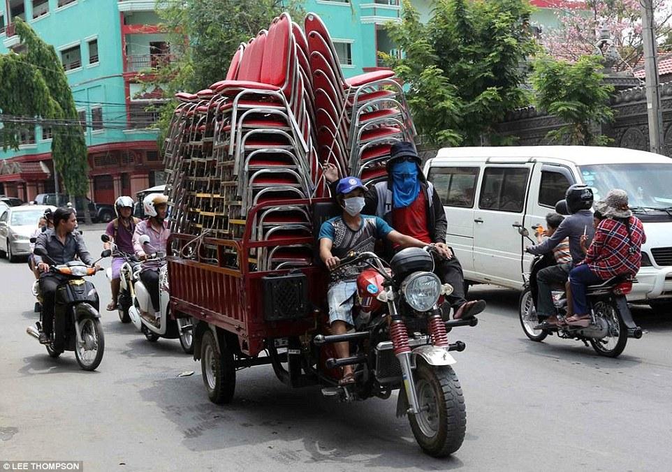 Unique VN vehicles through the lens of foreign photographers