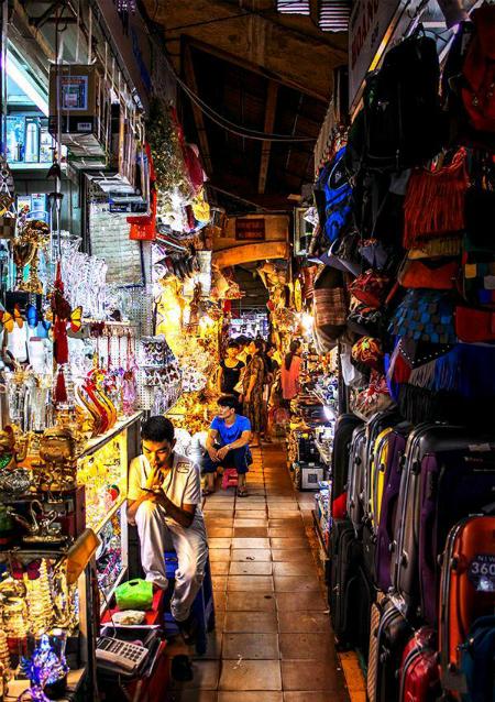 Five markets in Saigon especially loved by foreign tourists