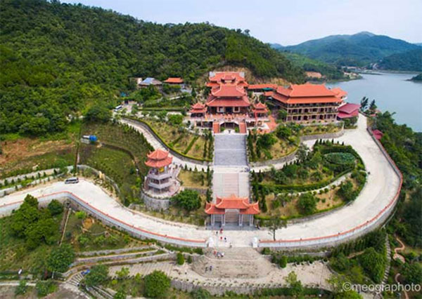 Quang Ninh, Phuc Linh Tu Pagoda, Cai Bau Pagoda, attractive destination