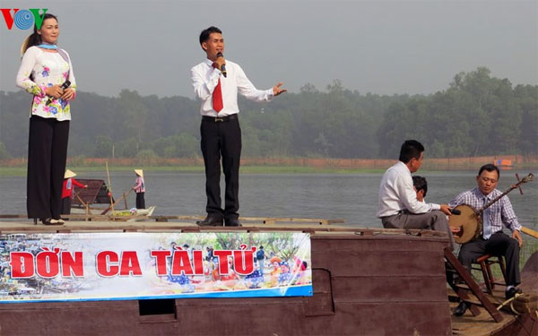 Vietnam, Dong Mo floating market, western region of southern Vietnam, Vietnam economy, Vietnamnet bridge, English news about Vietnam, Vietnam news, news about Vietnam, English news, Vietnamnet news, latest news on Vietnam, Vietnam