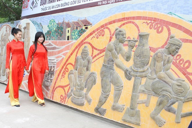 Venezuela ceramic mosaic section inaugurated in Hanoi