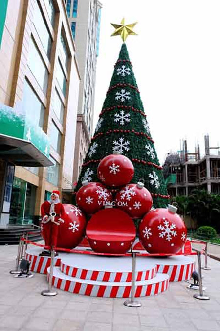 Hanoi, top places, celebrate Christmas, Vietnam economy, Vietnamnet bridge, English news about Vietnam, Vietnam news, news about Vietnam, English news, Vietnamnet news, latest news on Vietnam, Vietnam